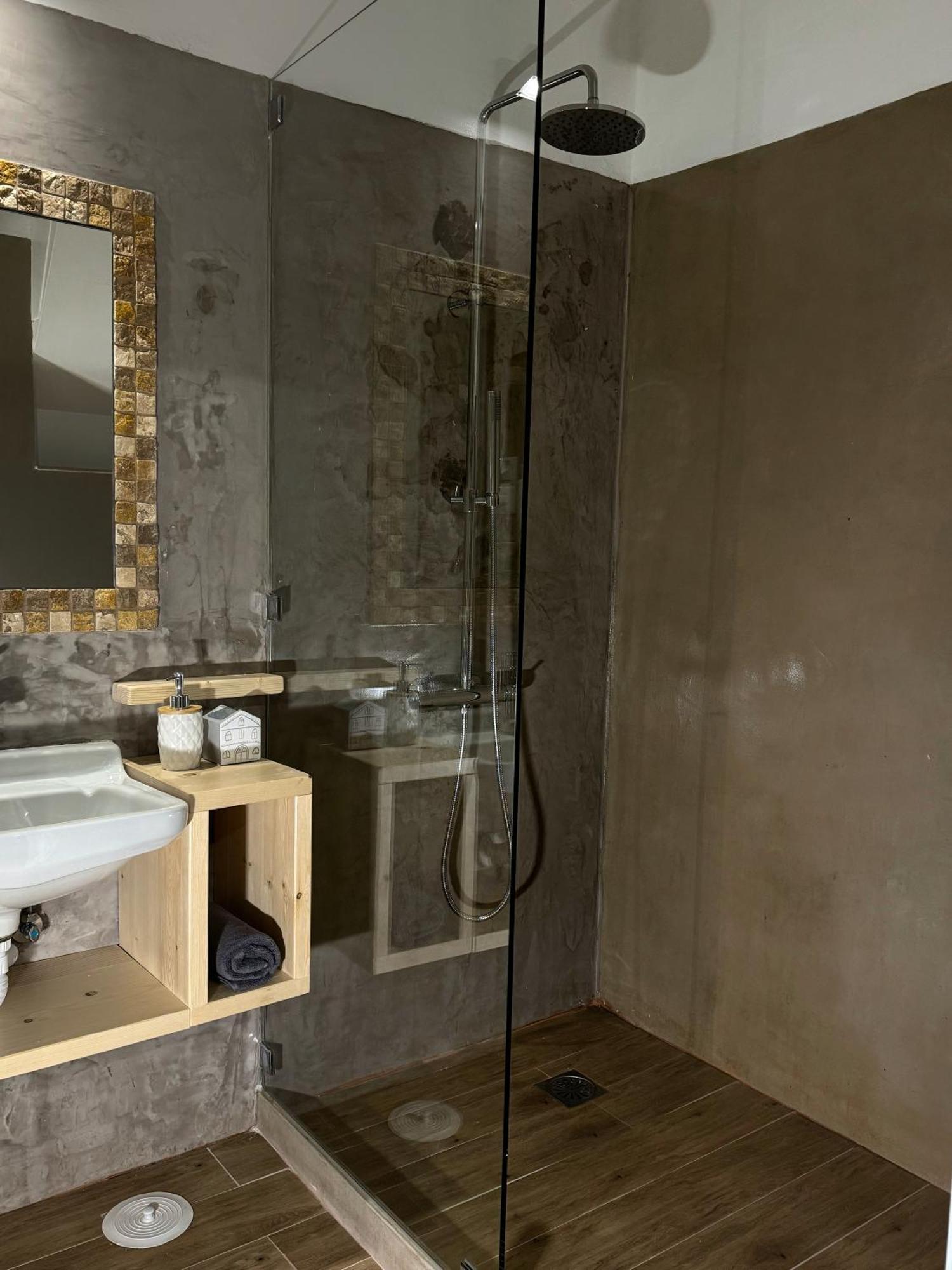 Opora Apartment Ermoupoli Ngoại thất bức ảnh